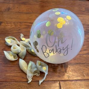 Baby shower balloons